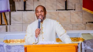 Download lagu Rev Mbuli & Ms Mpungose preaching @ Resurrection Power Crusade Day 2 mp3
