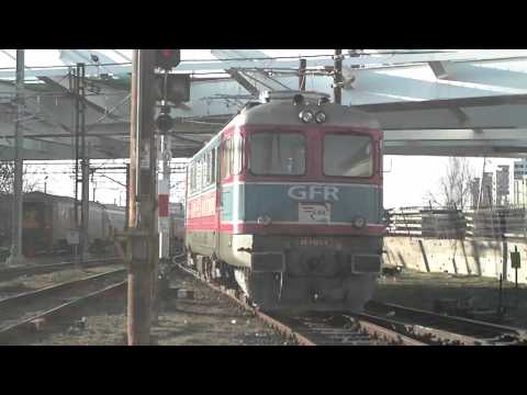 60-1523-4 a GFR in Gara de Nord