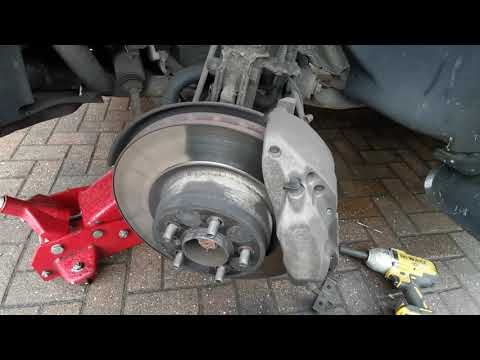 Range Rover L322 Brembo brake change