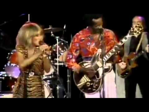 Chuck Berry & Tina Turner - Rock N Roll Music [Live]