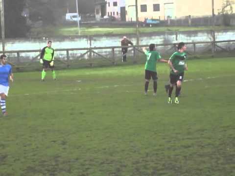 Gol no válido en el Hispano - Real Tapia