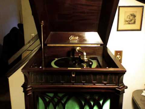 The Royal Vagabond - Selections - Peerless Orch.