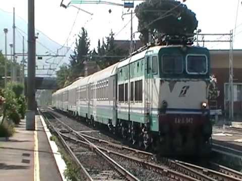 E656.042 in partenza con l' ICN 1960 Siracusa/Palermo Centrale - Roma Termini
