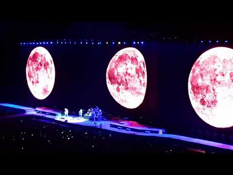 U2 TourPH One Tree Hill