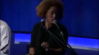Martina Topley-Bird - Ilya (Canal 9 2010)