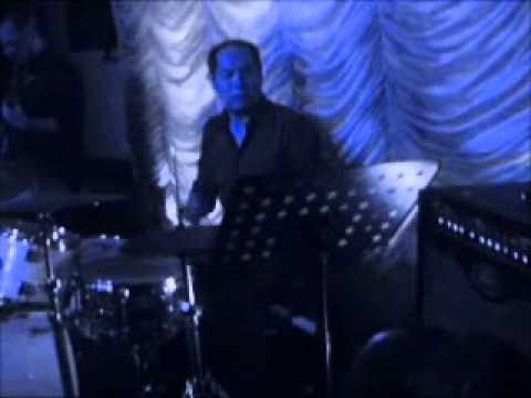 AUDREY CRUZ & Southwest Latin Jazz- I WILL SURVIVE- YO VIVIRE.wmv