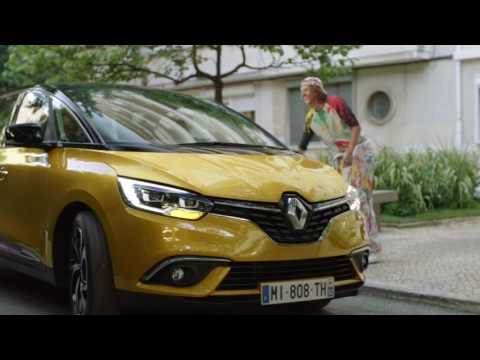 Renault Scenic the Family Car