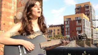 Tasseomancy perform Soft Feet for The Line of Best Fit