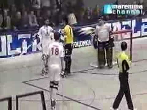 Consorzio Etruria Follonica - Hockey Novara   (feb 2009) 6-6 Splendida partita