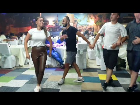 🔴 Ljepotica Amina kolo vodi - Hotel Heco Plus Sarajevo - Bosanski teferič