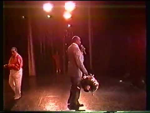Sonora Matancera canta Alberto Beltran(video).........Teatro Blanquita 1992