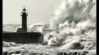 Audrey - Laying with Lara.wmv