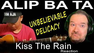 Download lagu It's Simply Magical! Alip Ba Ta I Kiss The Rain (Fingerstyle) I WRITER Reaction mp3