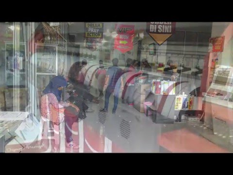 download lagu mp3 mp4 Movie Box Gejayan Harga, download lagu Movie Box Gejayan Harga gratis, unduh video klip Movie Box Gejayan Harga