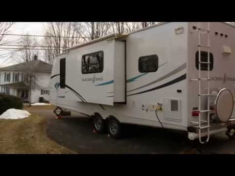 download lagu mp3 mp4 Edge Travel Trailer, download lagu Edge Travel Trailer gratis, unduh video klip Edge Travel Trailer