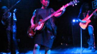 Deerhoof - Buck and Judy