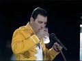 Freddie Mercury Playing With Crowd Live Freddie Mercury