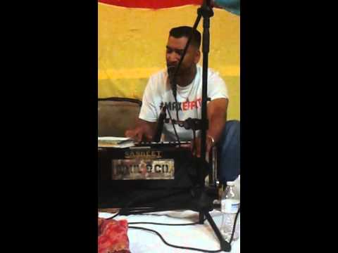 Bobby Ganesh w/ Devindra Samaroo - Maa Sherawali