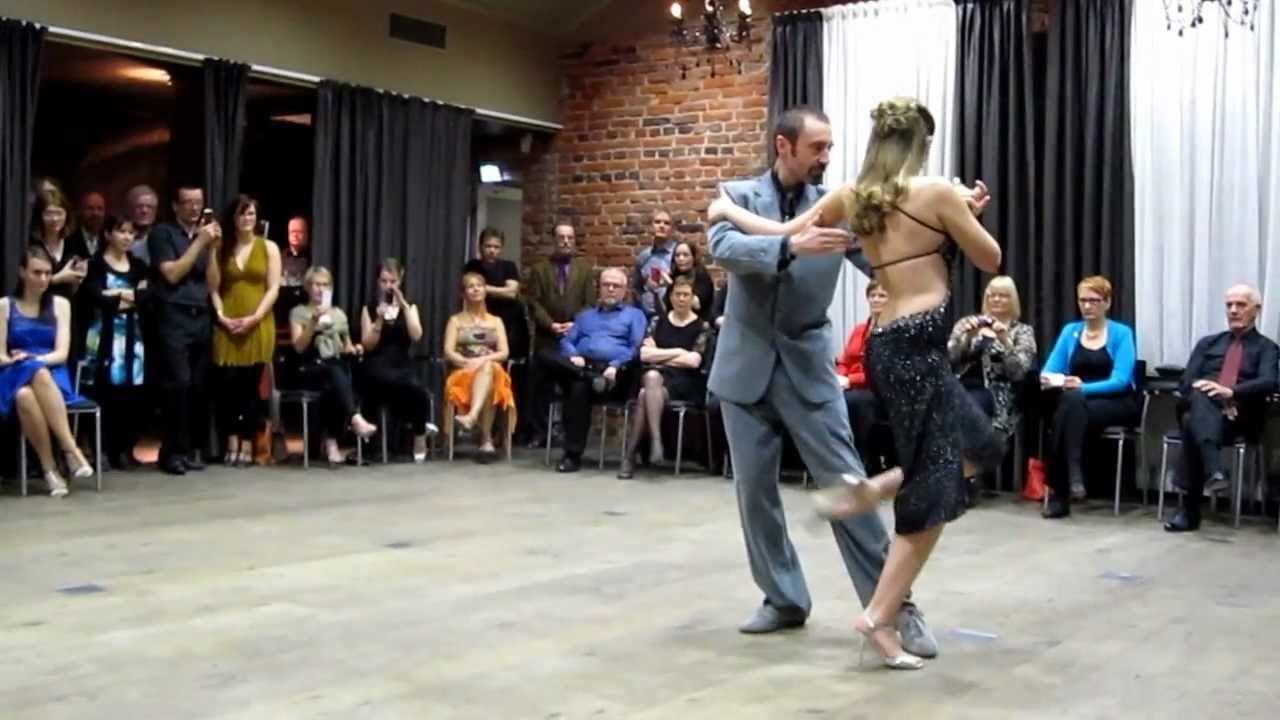 Filippo Avignonesi y Yulia Yukhina at Oulu Tango Festival 2013