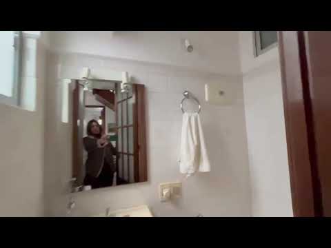 Video de YouTube - Casa de tres dormitorios en venta en Punta Carretas con garaje