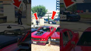 Download lagu APAKAH POLISI BISA MENANGKAP JIKA MOBIL TERJEPIT KEDUA SISI DI GAME GTA #shorts mp3