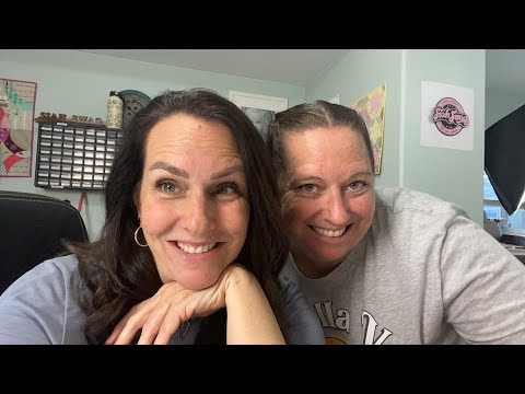 No longer live: Sewing up a clear Harlequin Pouch with Susan