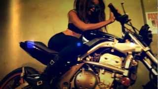 Yaw Siki - Blow My Mind ft. KillBeatz [Official Video] | GhanaMusic.com Video
