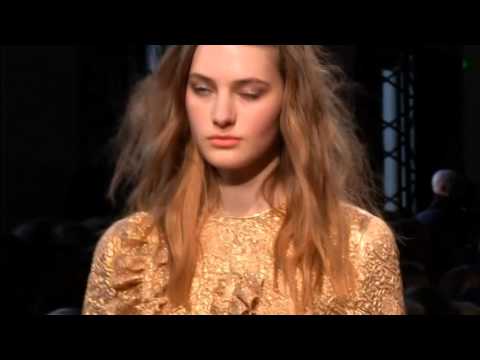 Rochas's winter garden blooms at Paris fashion week 03 March 2016