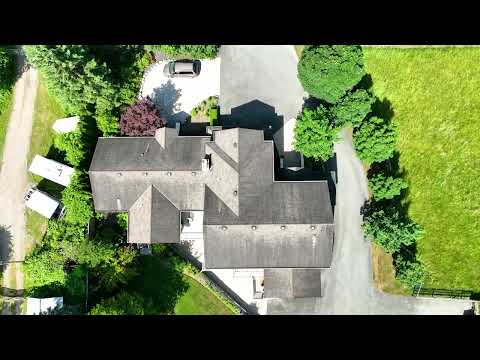 For Sale: 9752 216 St, Langley - MLS# R2790933 - Gloria McGalliard