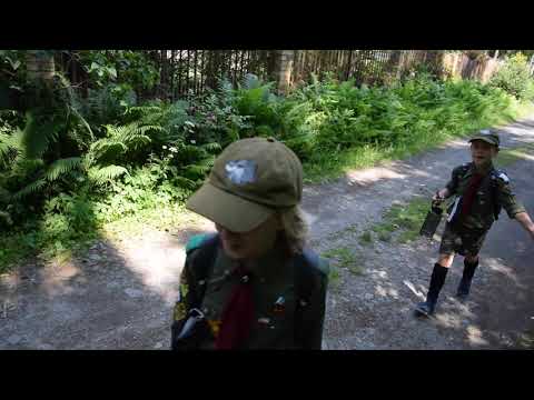 Idzie zuch, a wicher dmucha...