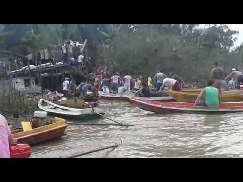 Pescadores no local após casal em Abaetetuba