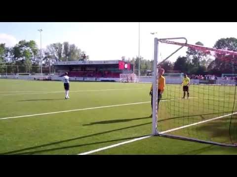 Houten C1 winnende penalty VVIJ toernooi