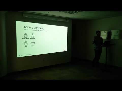 Kubernetes Multi-Cluster Operations without Federation