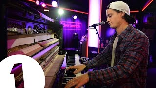 Kygo &amp; Ella Henderson cover Taylor Swift&#39;s Wildest Dreams in the Live Lounge