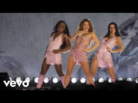 Shakira - Girl Like Me (LMYNL World Tour - Sueños Festival) Tour)