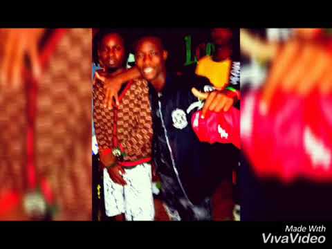 Chris Versky ft Gwhite.....Ngongongo