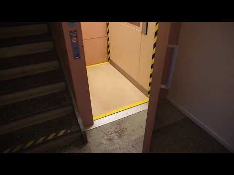 IT'S MODERNIZED!!!  The 1992 Inliftor Elevator @ Abraham Bäckgatan 11B, Söderhamn, Sweden.