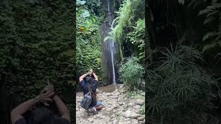 Download lagu Menghentikan air terjun 😱 aksi Ki Prana Lewu mp3