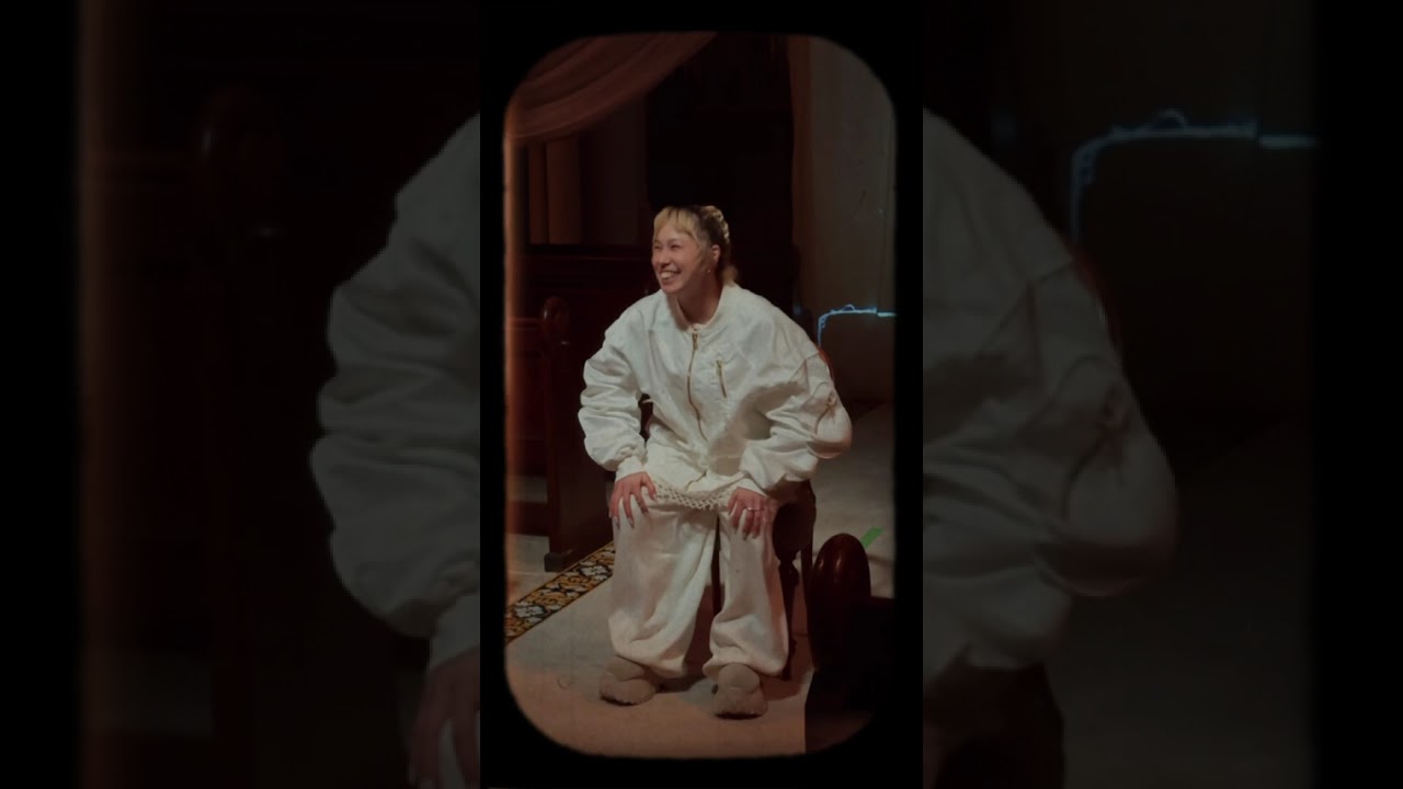 AIにとって究極の一曲。「ラッキーアイラブユー」MV公開中💖✨ #AI #ラッキーアイラブユー