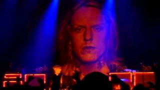 Backyard Babies singen Abandon @Nöjesfabriken, Karlstad