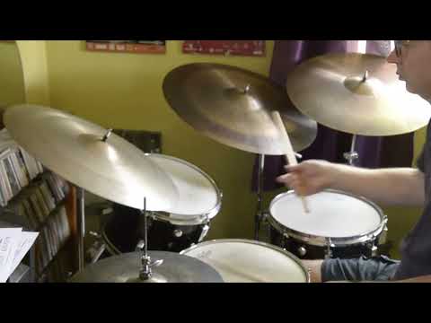 Playing 18" Alejian with 20/22" Cymbal & Gong "A-type" Holy Grails