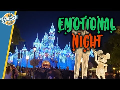 First night of Christmas season at Disneyland | 2019-11-09