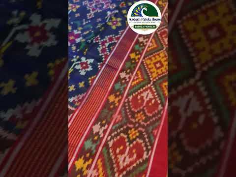 Red Selari Border Dark Blue Navratan Motifs Single Ikat Patola Saree 6 Ply Silk