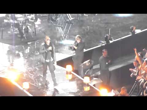 STARFLOOR 2011 - Taio Cruz Hangover