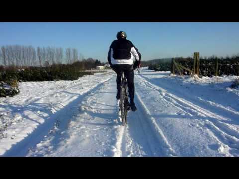 Sneeuwmountainbiken in Lede 19 december 2009