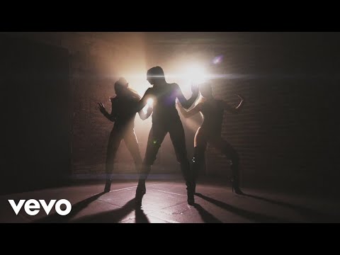 FHB - Regular (Performance Video) ft. J.R.