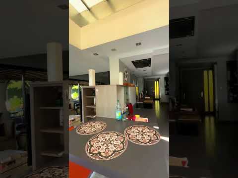 
Entre Cesson et Domloup maison d'architecte 6 pièces 161.75 m2
 - Video 