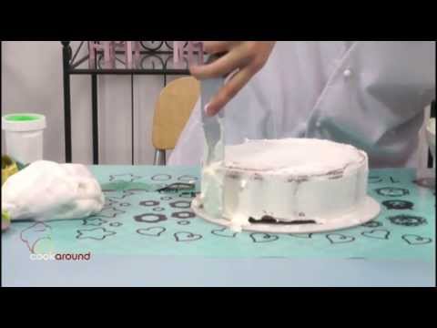 Rivestire una torta con pasta da zucchero: tutorial!