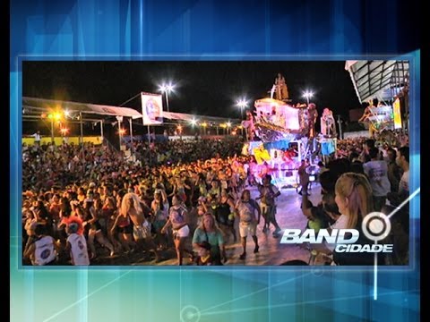 Na terra dos bois, Carnailha atrai há 14 anos milhares de foliões