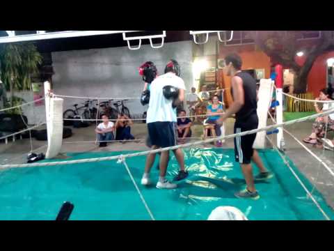 GUANTEO. BOXEO AMATEUR!